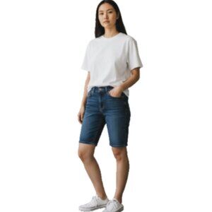 Riders Women’s Denim Blue Jean Shorts Medium Slim Fit Blue 30x10